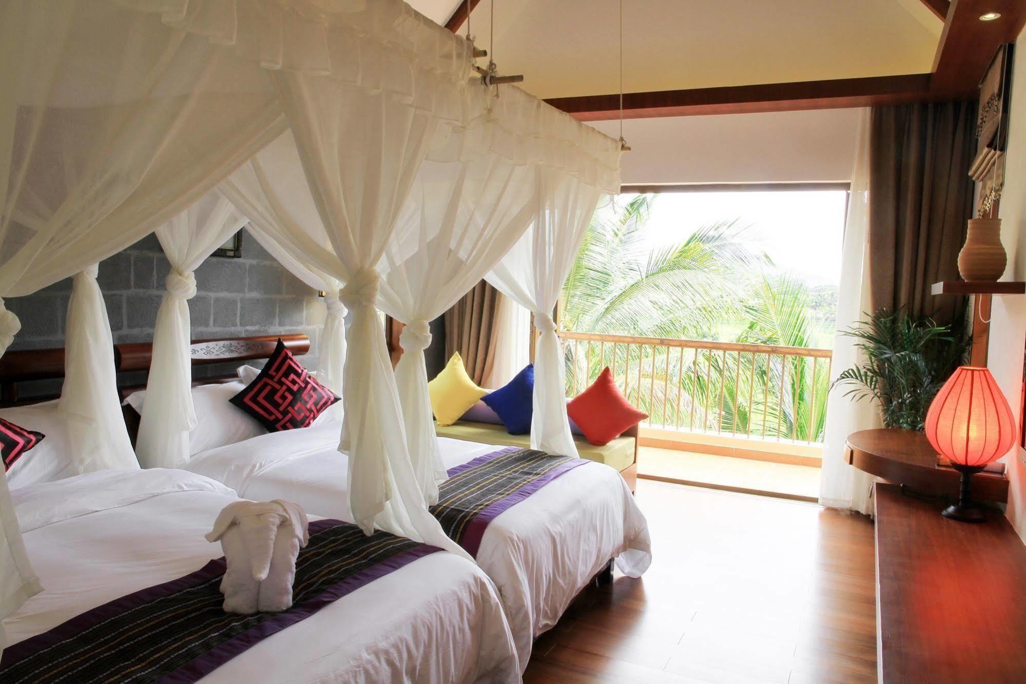 Hainan Bulongsai Resort Hotel Baoting Zewnętrze zdjęcie