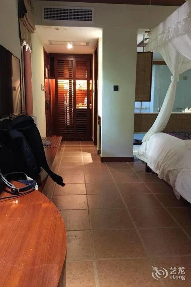 Hainan Bulongsai Resort Hotel Baoting Zewnętrze zdjęcie